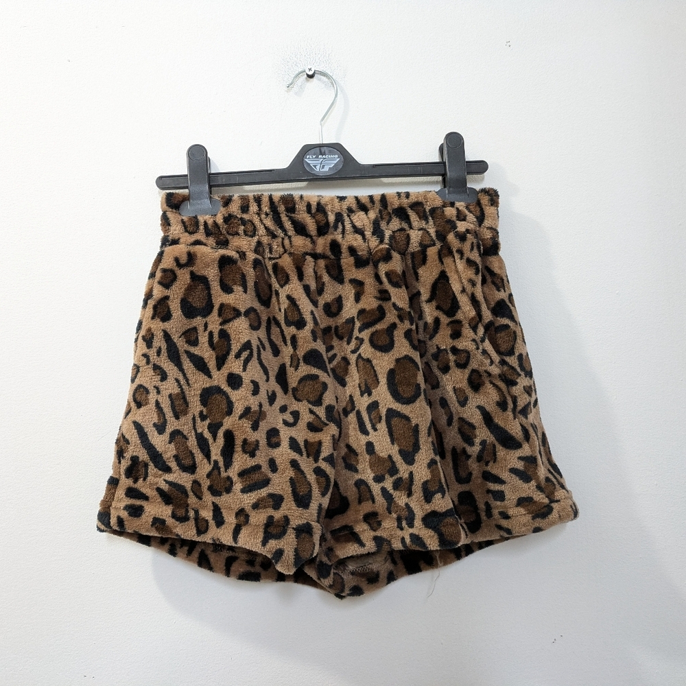 Free Haven Cozy Leopard Print Fleece Shorts Women's Small